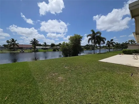 2101 NW 119th Avenue Pembroke Pines FL 33026