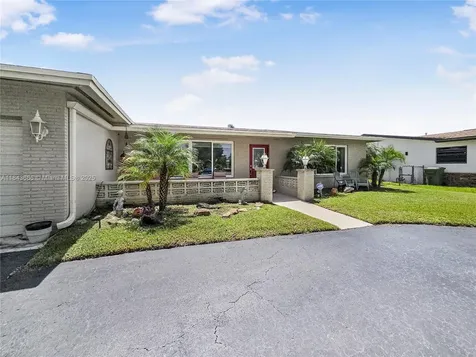 2101 NW 119th Avenue Pembroke Pines FL 33026