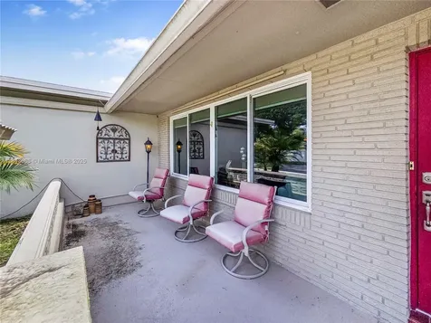 2101 NW 119th Avenue Pembroke Pines FL 33026