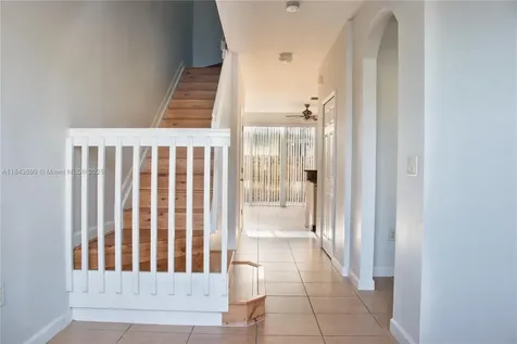 153 SE 28th Place Homestead FL 33033