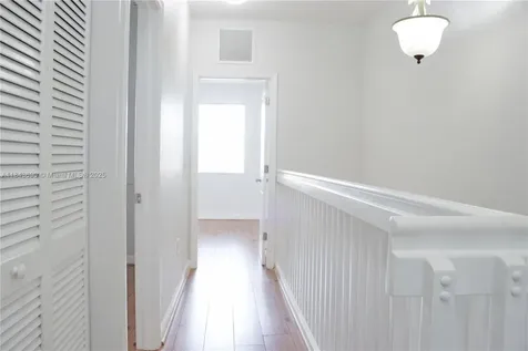 153 SE 28th Place Homestead FL 33033