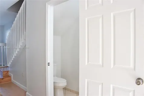 153 SE 28th Place Homestead FL 33033