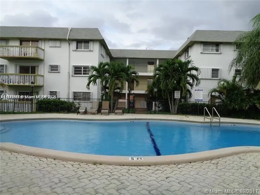 15205 NE 6th Avenue Miami FL 33162