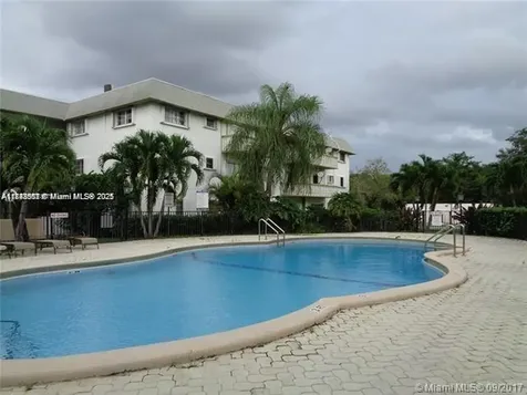 15205 NE 6th Avenue Miami FL 33162