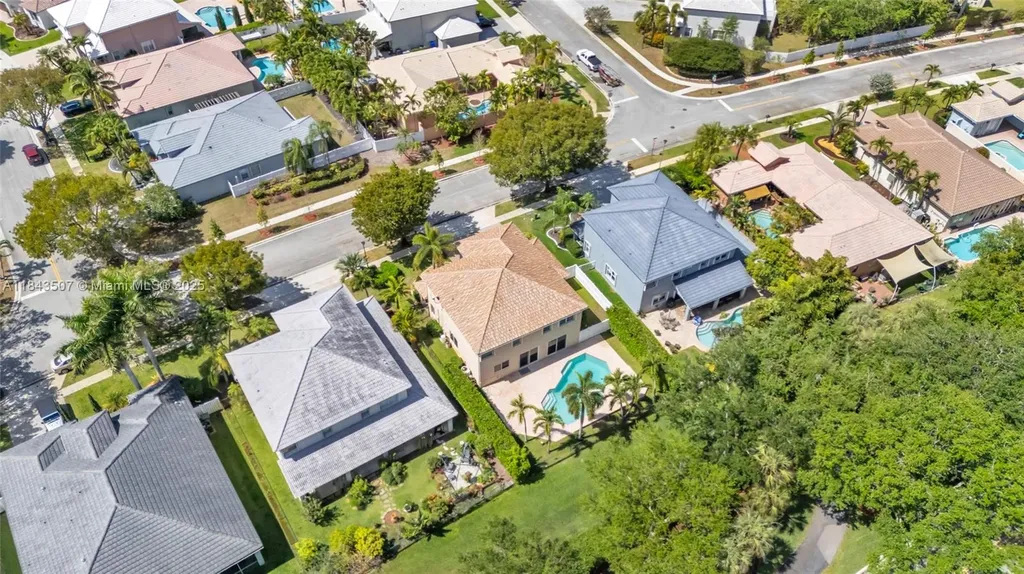 16831 SW 6th Street Pembroke Pines FL 33027