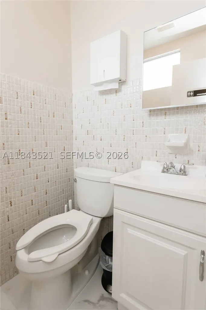 1911 Harrison Street Hollywood FL 33020