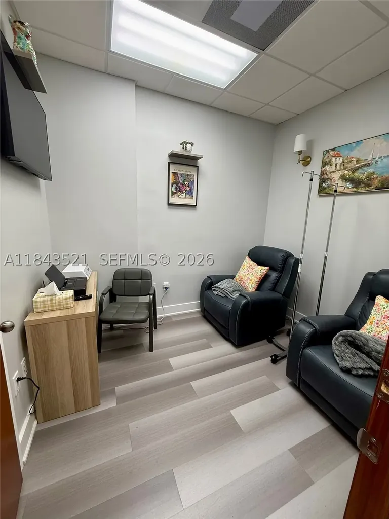 1911 Harrison Street Hollywood FL 33020