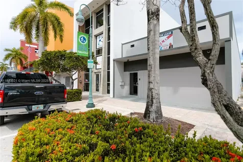 1911 Harrison Street Hollywood FL 33020