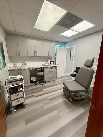 1911 Harrison Street Hollywood FL 33020