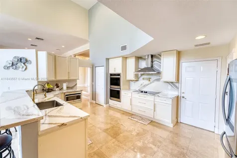 6153 NW 120th Terrace Coral Springs FL 33076