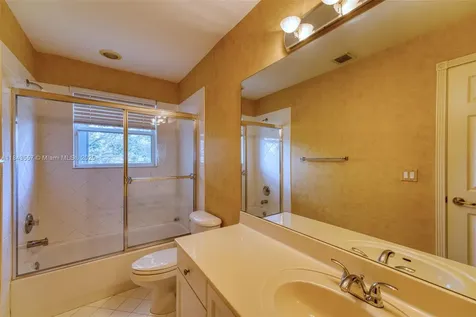 6153 NW 120th Terrace Coral Springs FL 33076