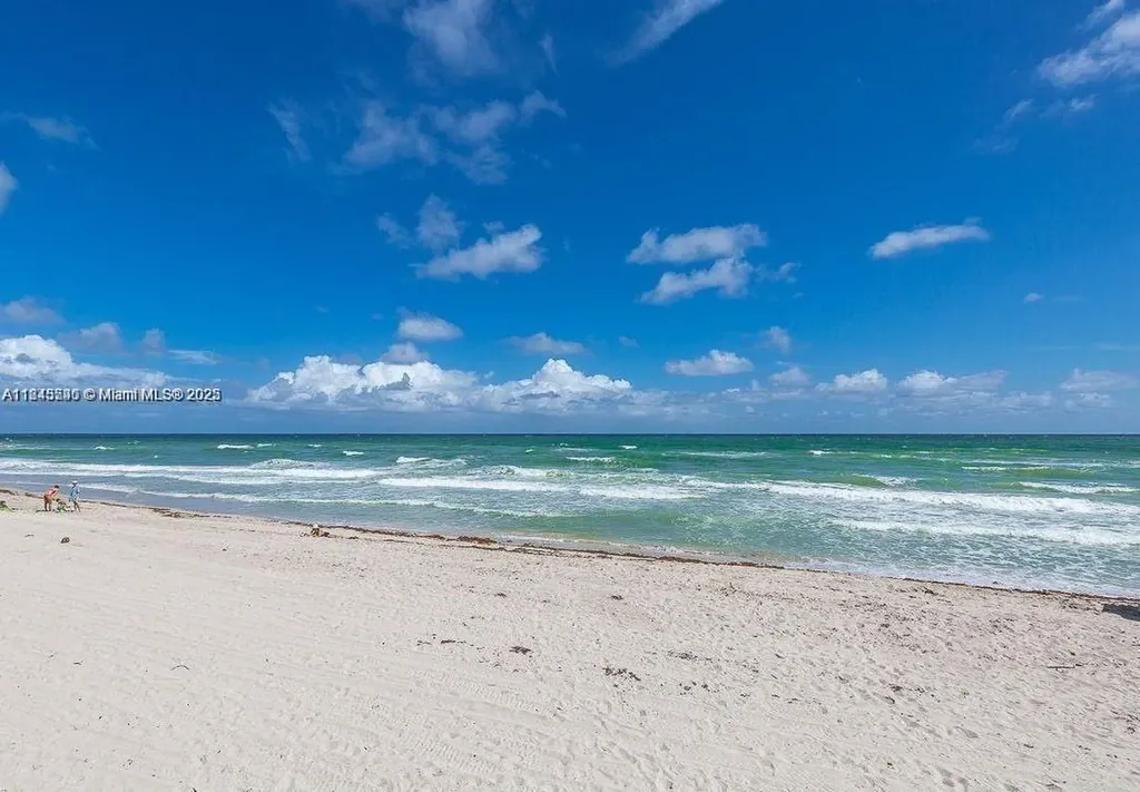 3725 S Ocean Drive Hollywood FL 33019