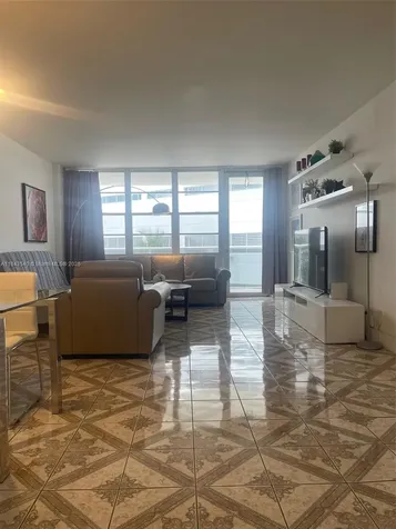 3725 S Ocean Drive Hollywood FL 33019