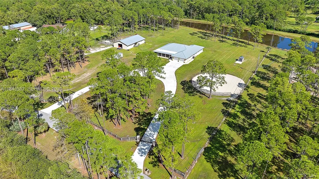 13006 Arrowwood Drive Palm Beach Gardens FL 33418