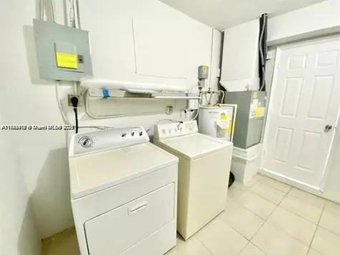 6521 NW 21st Street Sunrise FL 33313