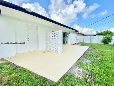 6521 NW 21st Street Sunrise FL 33313