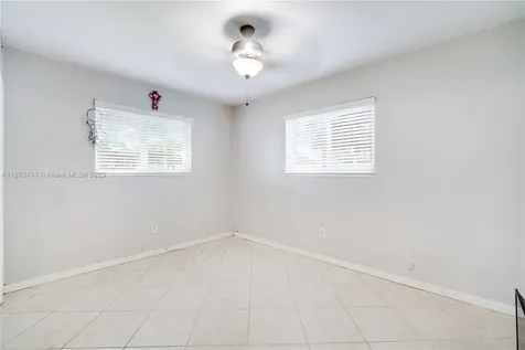 9025 SW 199th Street Cutler Bay FL 33157