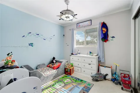 9025 SW 199th Street Cutler Bay FL 33157
