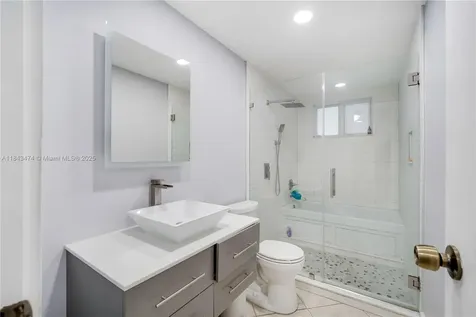 9025 SW 199th Street Cutler Bay FL 33157