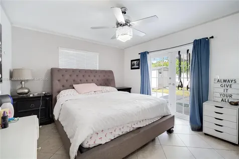 9025 SW 199th Street Cutler Bay FL 33157