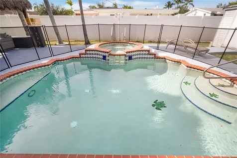 9025 SW 199th Street Cutler Bay FL 33157