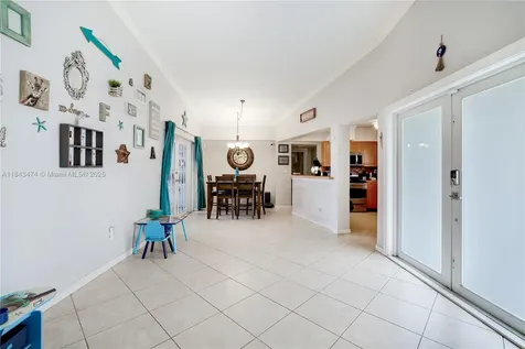 9025 SW 199th Street Cutler Bay FL 33157