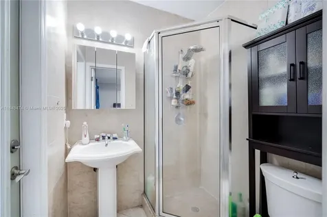 9025 SW 199th Street Cutler Bay FL 33157