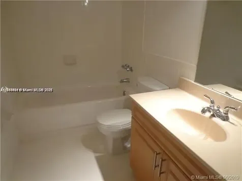 15225 NE 6th Avenue Miami FL 33162