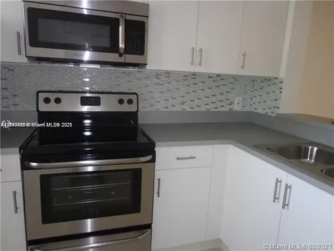 5200 NW 31st Avenue Fort Lauderdale FL 33309