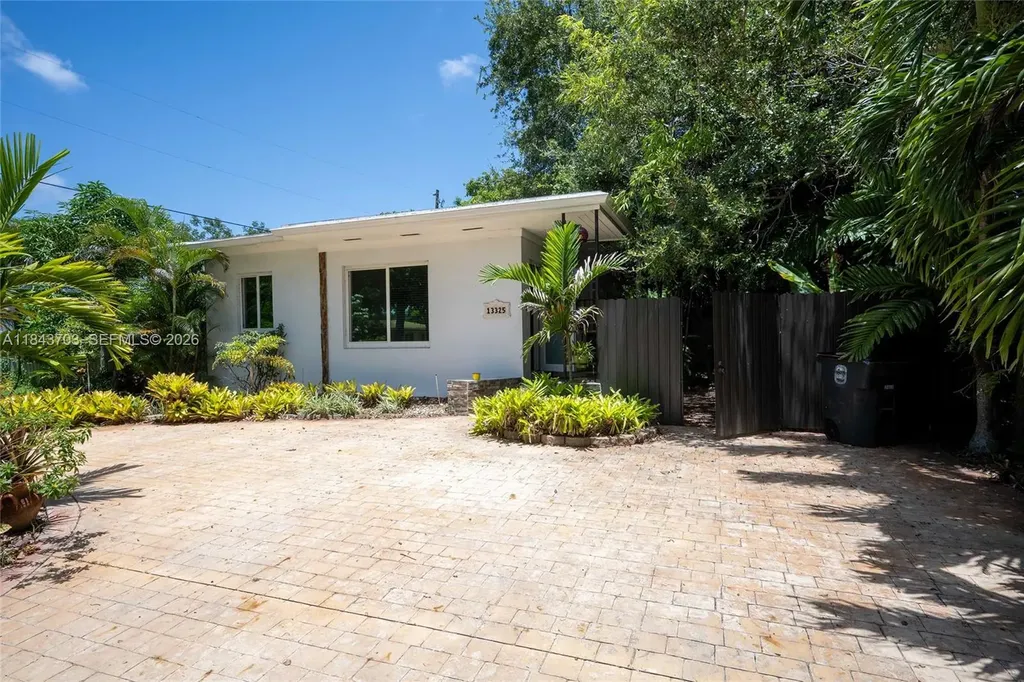 13325 NE 10th Avenue North Miami FL 33161