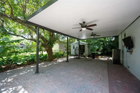 13325 NE 10th Avenue North Miami FL 33161
