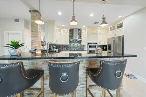 9621 W Calusa Club Drive Miami FL 33186
