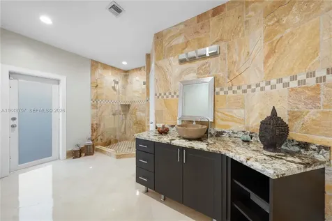 9621 W Calusa Club Drive Miami FL 33186