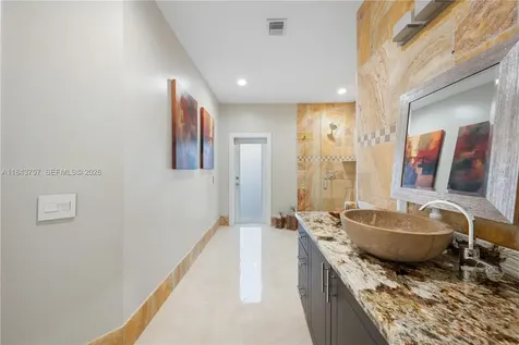 9621 W Calusa Club Drive Miami FL 33186