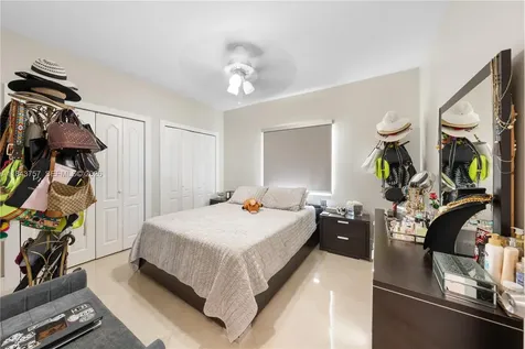 9621 W Calusa Club Drive Miami FL 33186