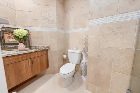 9621 W Calusa Club Drive Miami FL 33186