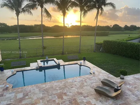 9621 W Calusa Club Drive Miami FL 33186