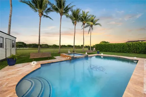 9621 W Calusa Club Drive Miami FL 33186