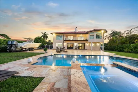 9621 W Calusa Club Drive Miami FL 33186