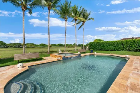 9621 W Calusa Club Drive Miami FL 33186