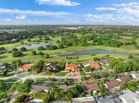 9621 W Calusa Club Drive Miami FL 33186