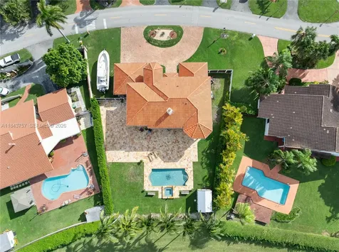 9621 W Calusa Club Drive Miami FL 33186