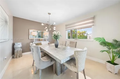 9621 W Calusa Club Drive Miami FL 33186