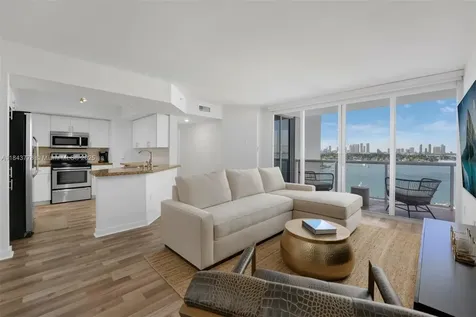 1800 Sunset Harbour Drive Miami Beach FL 33139