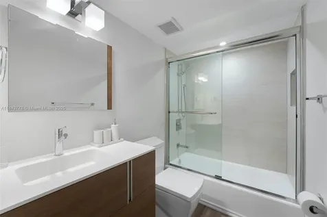 1800 Sunset Harbour Drive Miami Beach FL 33139