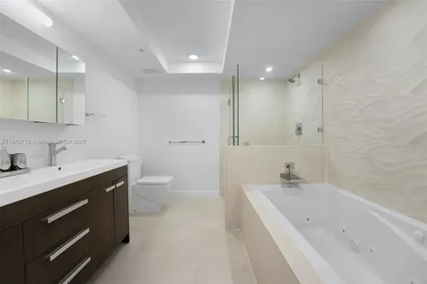 1800 Sunset Harbour Drive Miami Beach FL 33139