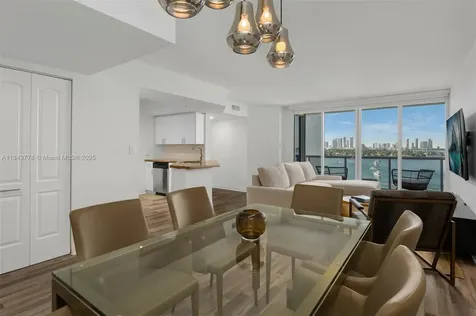 1800 Sunset Harbour Drive Miami Beach FL 33139