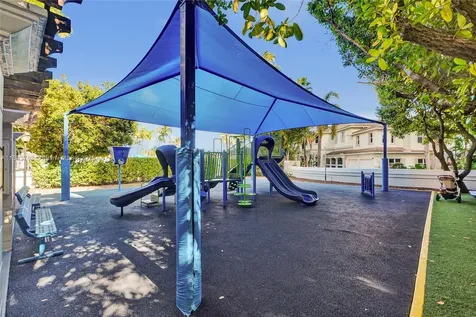 21150 Point Place Aventura FL 33180