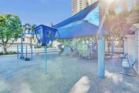 21150 Point Place Aventura FL 33180