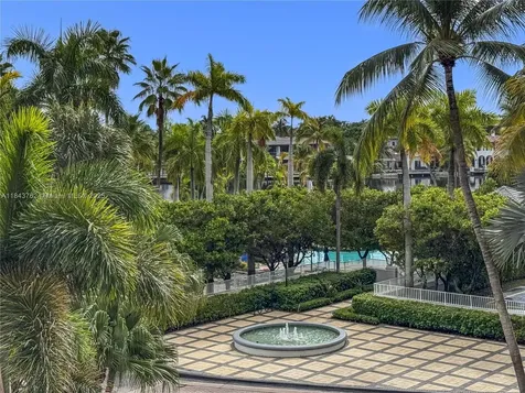 21150 Point Place Aventura FL 33180